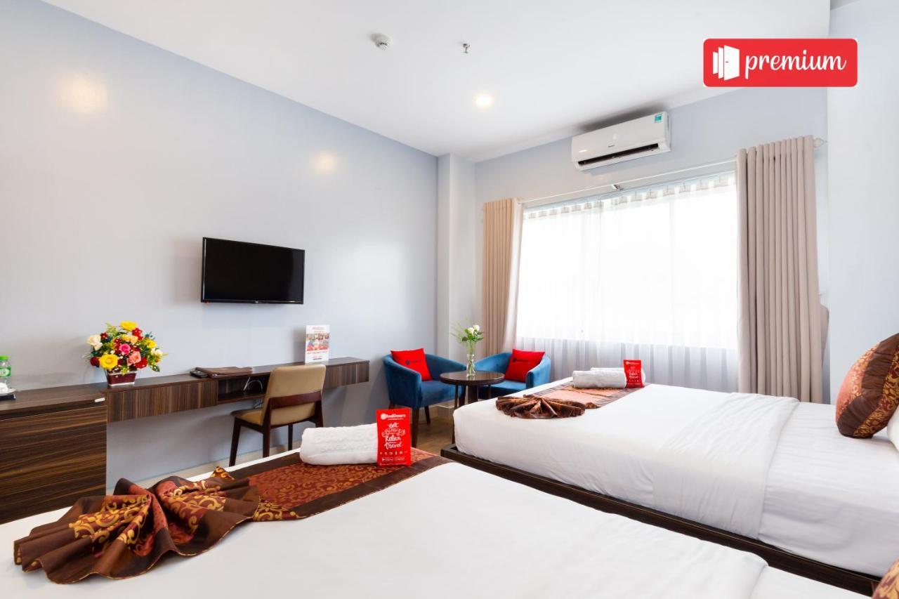 הו צ'י מין סיטי Reddoorz Bamboo Saigon Hotel Su Van Hanh מראה חיצוני תמונה