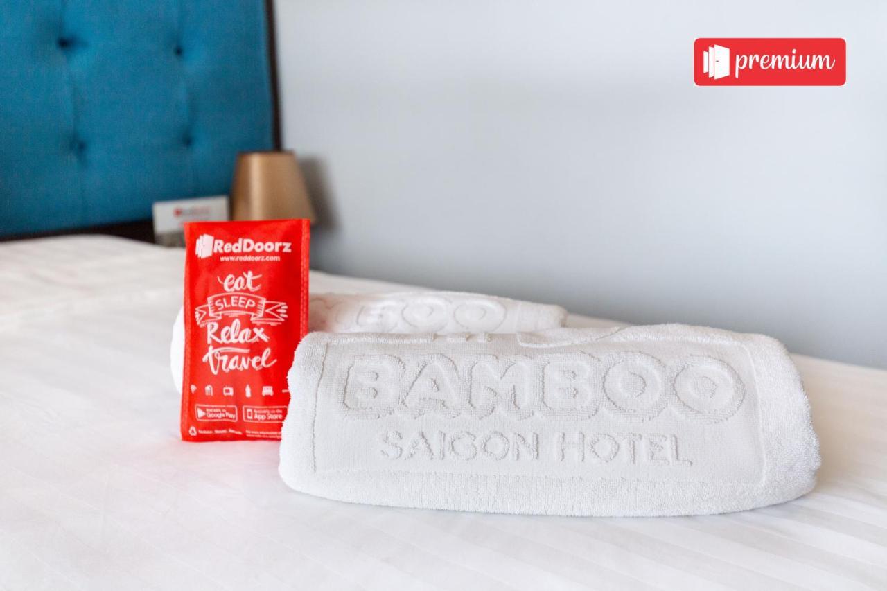 הו צ'י מין סיטי Reddoorz Bamboo Saigon Hotel Su Van Hanh מראה חיצוני תמונה